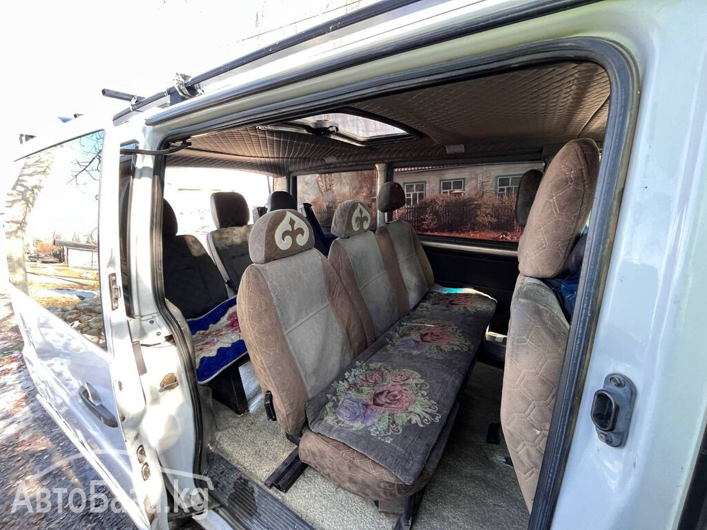 Mercedes-Benz Vito 2003 года за 630 000 сом