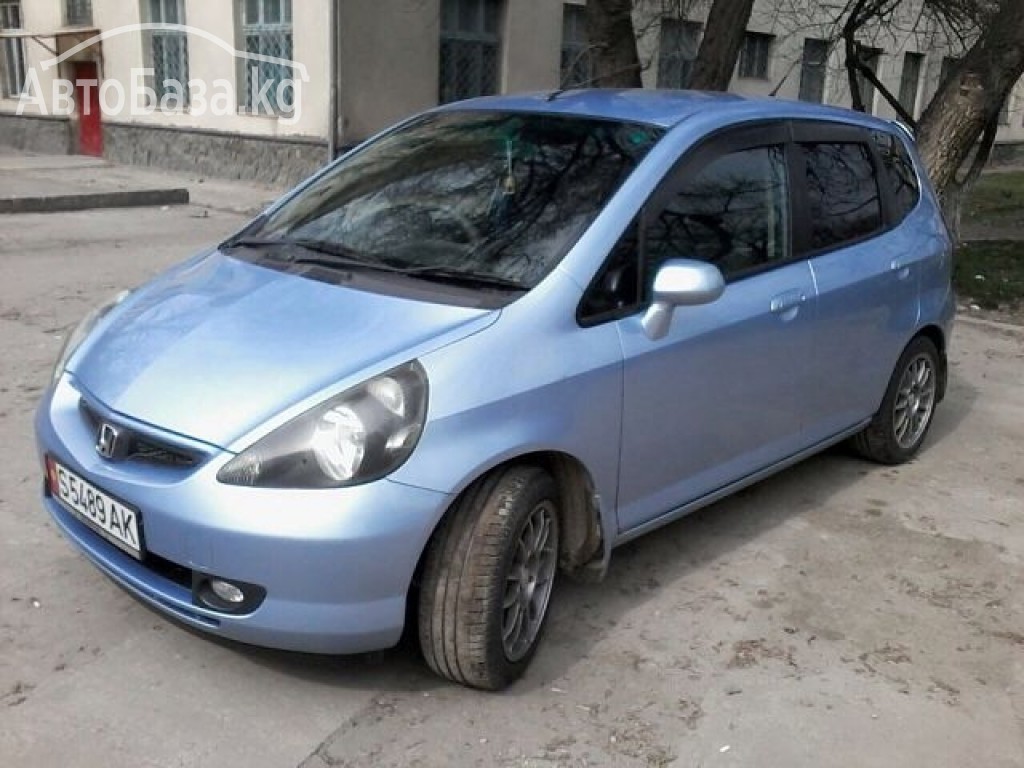 Honda Fit 2003 года за ~301 800 сом