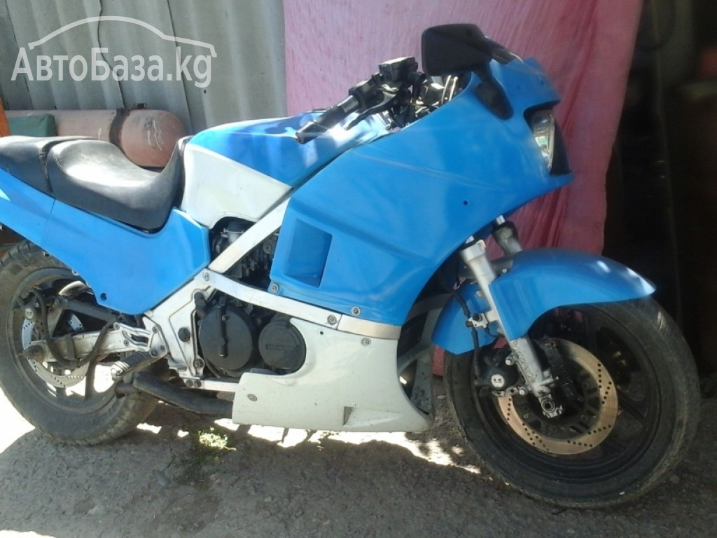Мотоцикл Kawasaki 