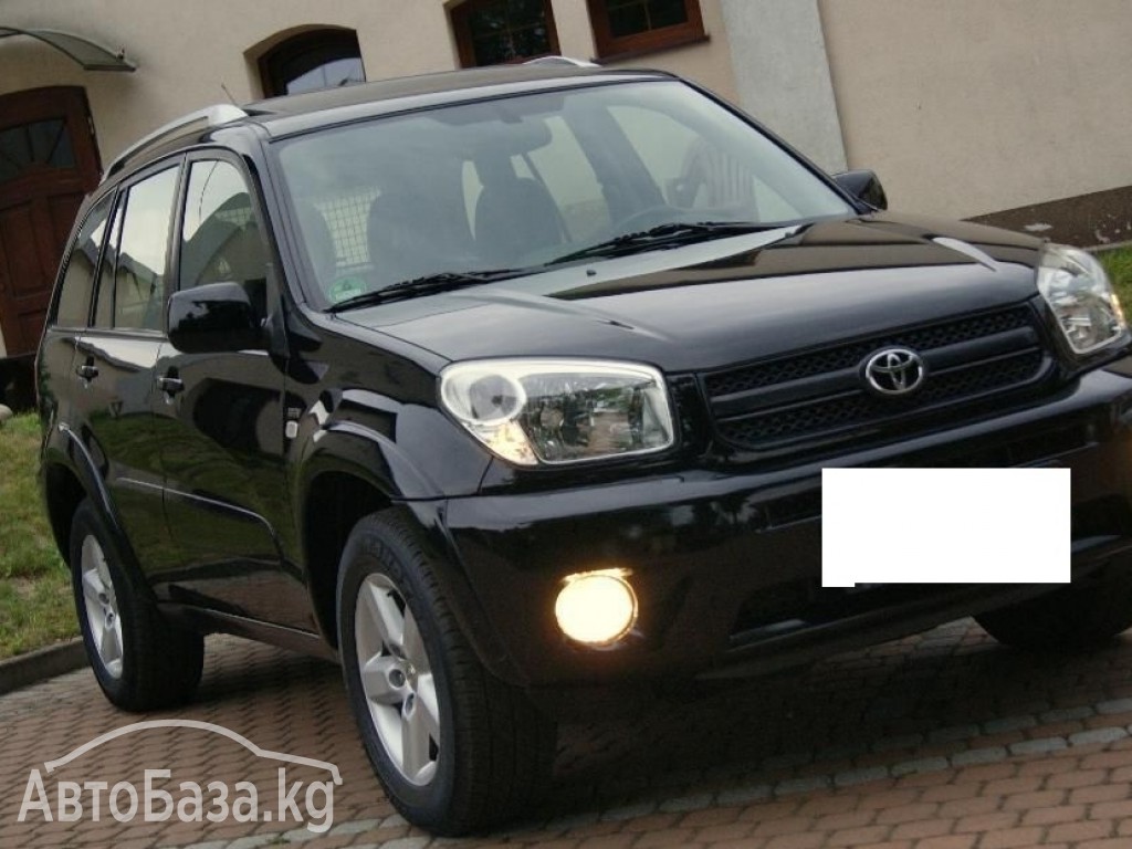 Toyota RAV4 2004 года за ~353 500 сом