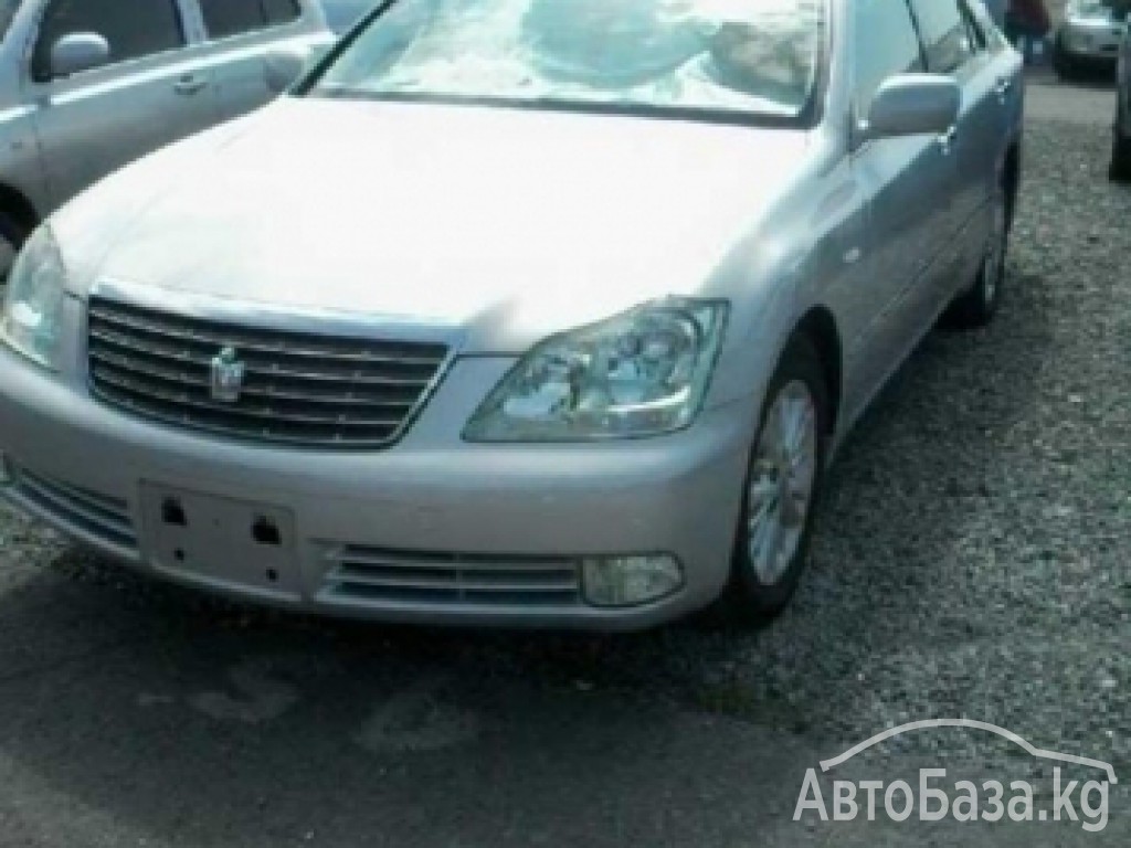 Toyota Crown 2004 года за ~500 сом