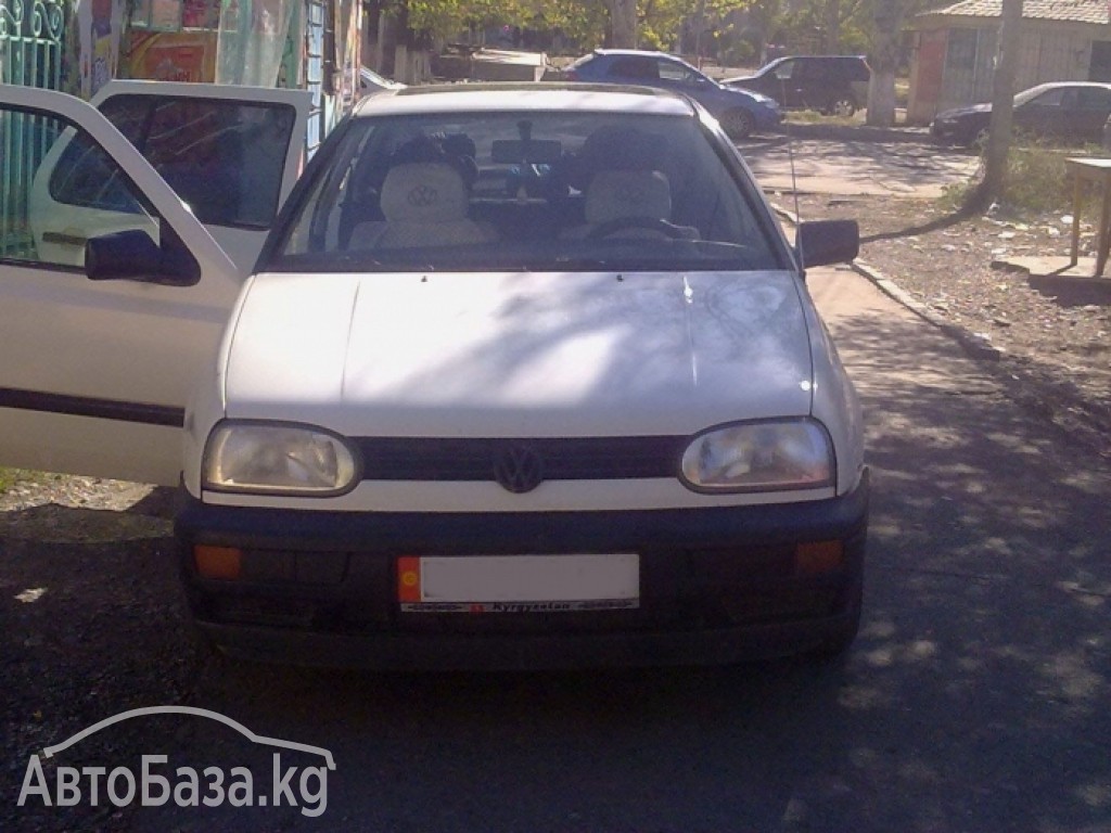 Volkswagen Golf 1993 года за ~247 800 сом