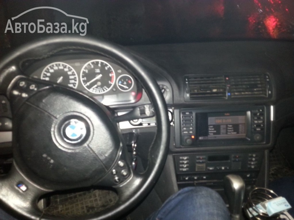 BMW 5 серия 2002 года за ~619 500 руб.