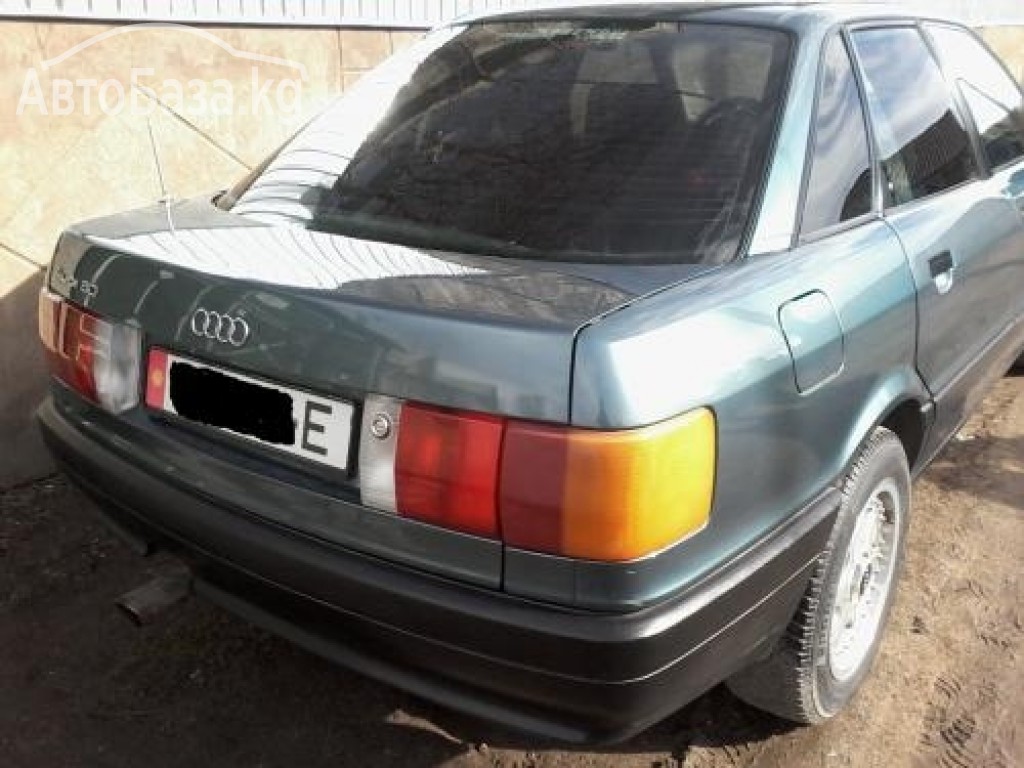 Audi 80 1991 года за ~300 000 руб.