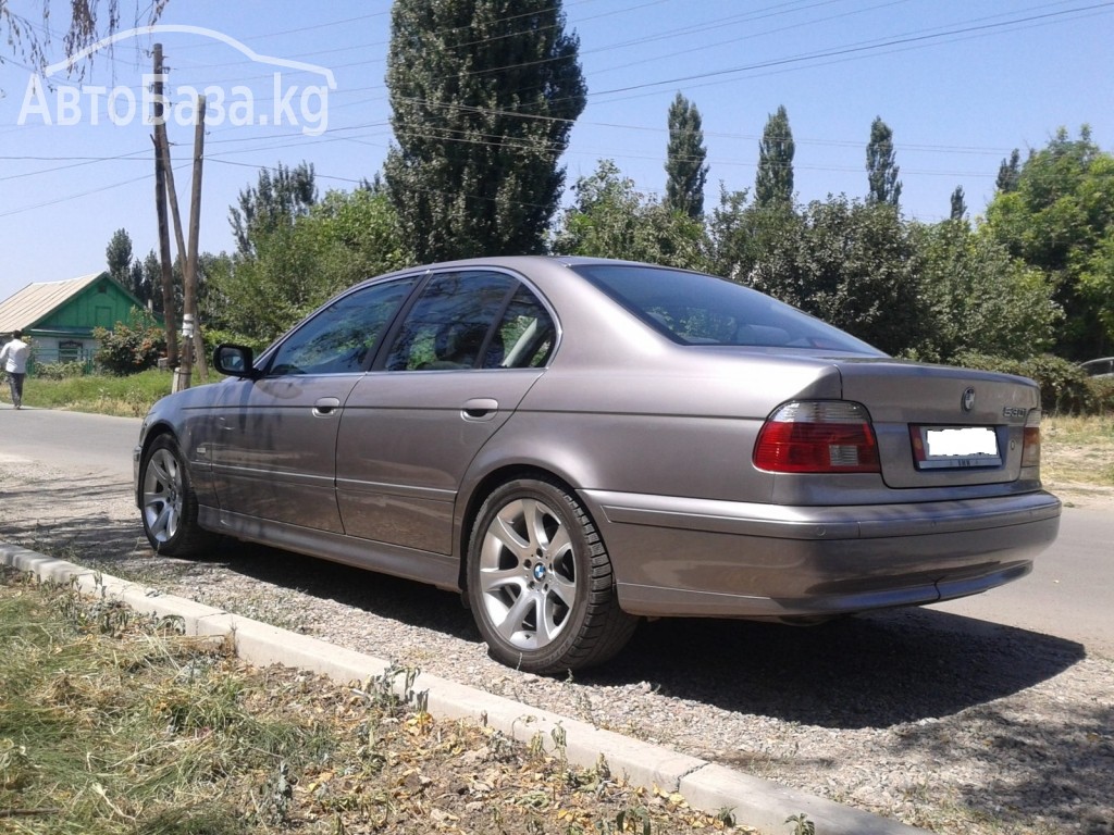 BMW 5 серия 2001 года за ~663 700 руб.