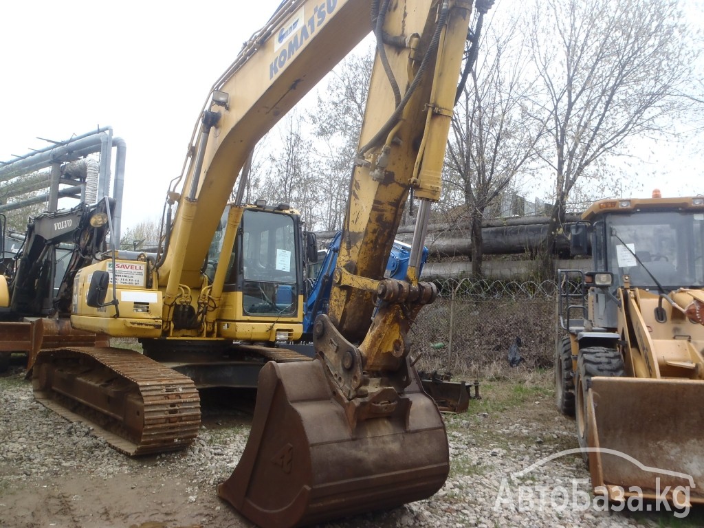 Экскаватор Komatsu 
