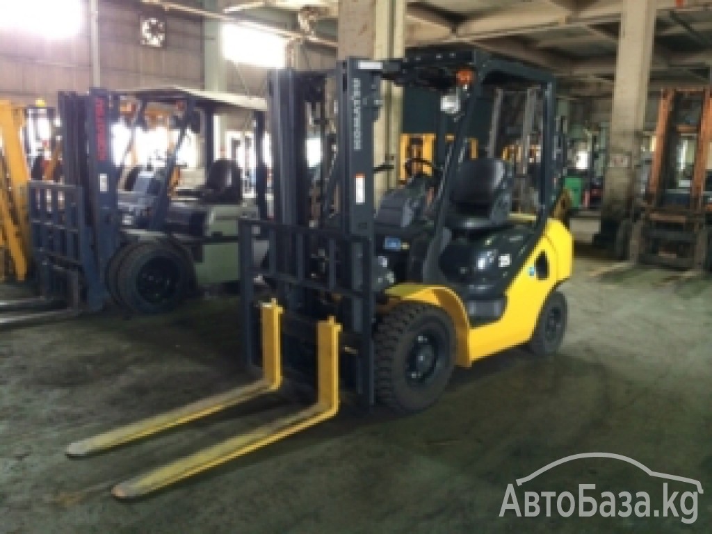 Погрузчик Komatsu FORKLIFT FD25T-17