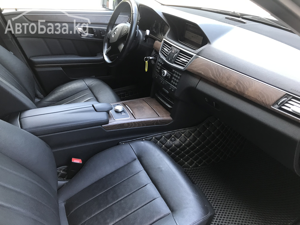 Авто на прокат -  Mercedes E-350 2009г.в. --- 70-80-90$ в сутки.