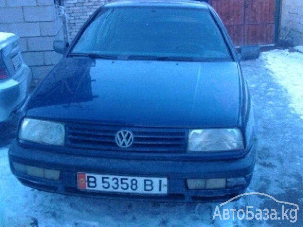 Volkswagen Vento 1992 года за ~194 700 сом
