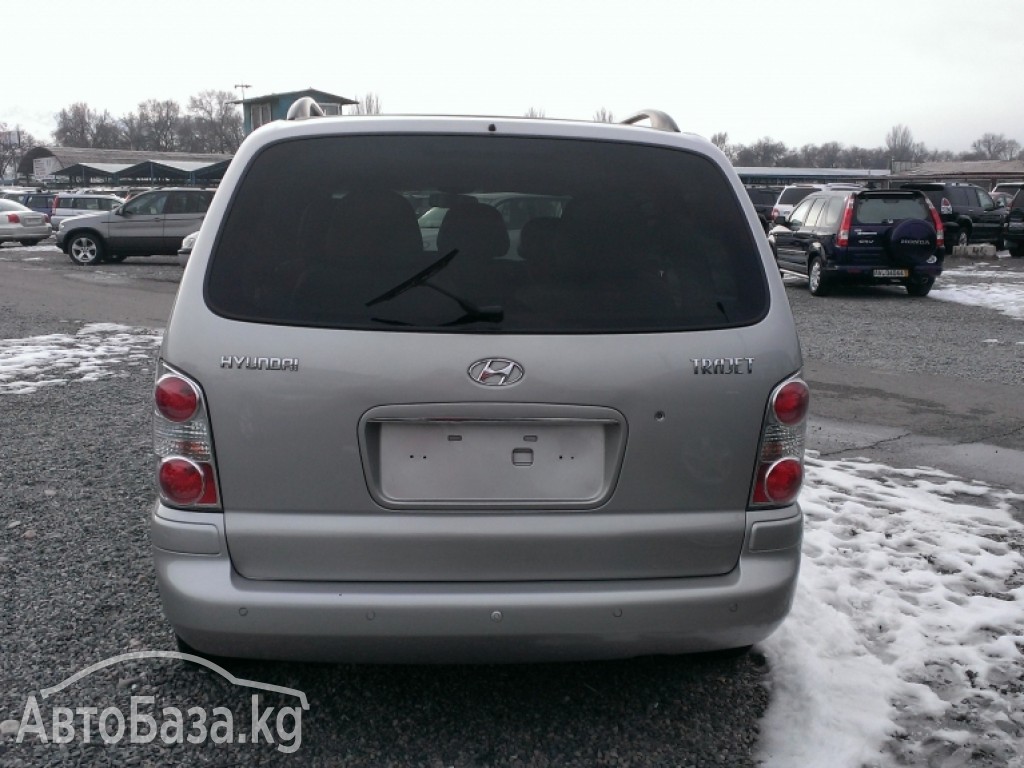 Hyundai Trajet 2005 года за ~531 000 сом