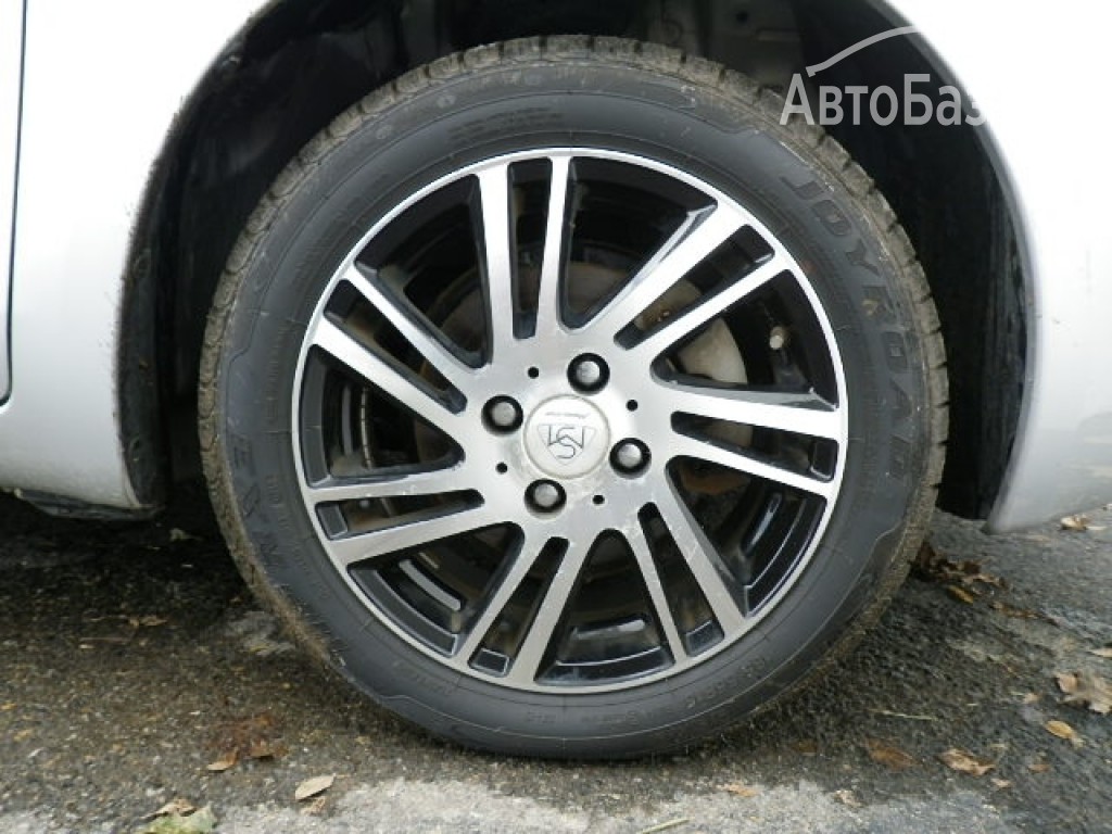 Toyota Vitz 2006 года за ~339 500 сом