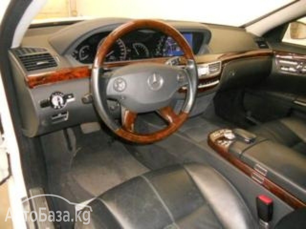 Mercedes-Benz S-Класс 2006 года за ~1 982 800 сом