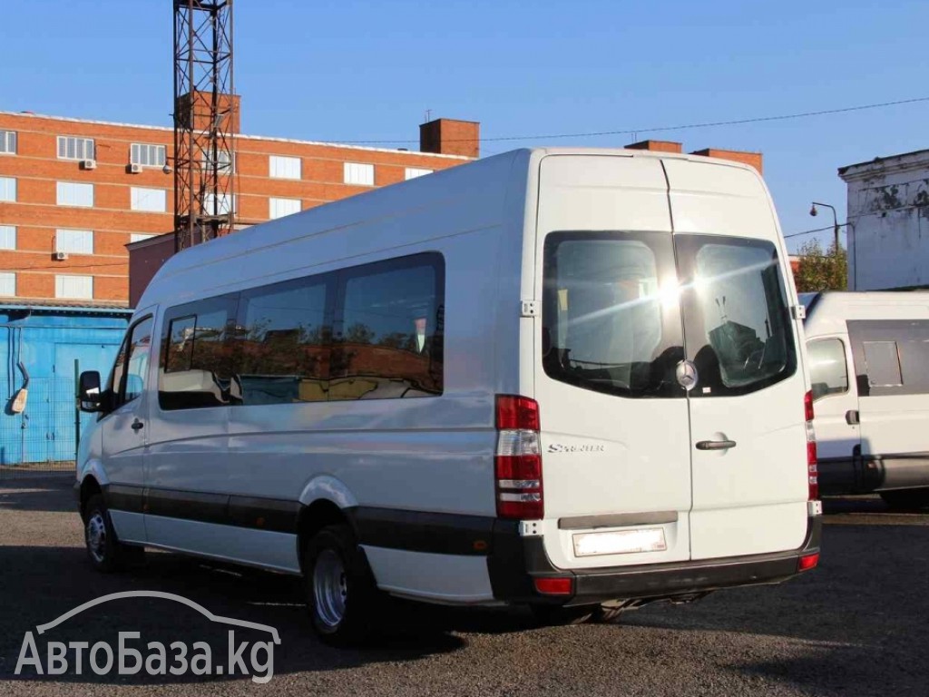 Mercedes-Benz Sprinter 515