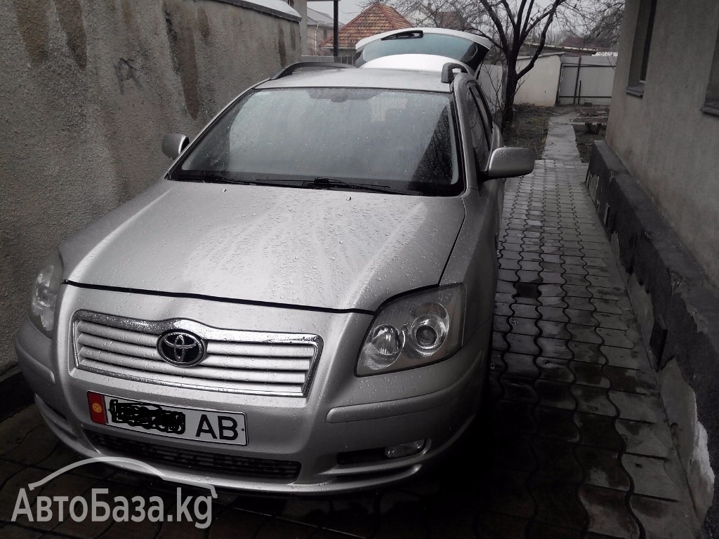 Toyota Avensis 2004 года за ~800 сом