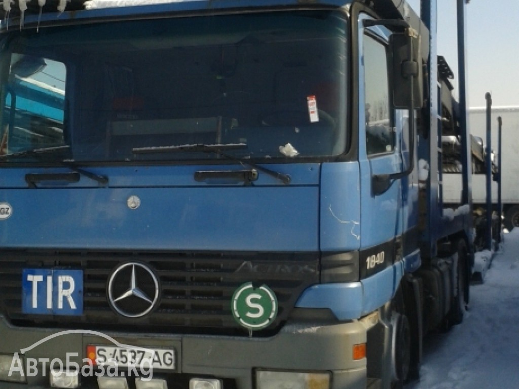 Автовоз Mercedes-Benz mercedes actros 1840