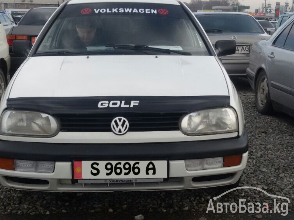 Volkswagen Golf 1996 года за 2 500$