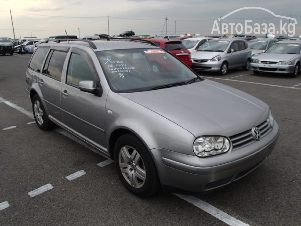 Volkswagen Golf 2003 года за ~381 400 сом