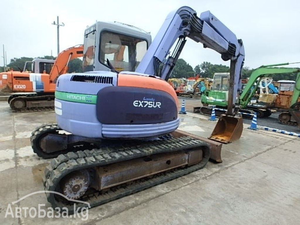 Экскаватор Hitachi EX75UR-3