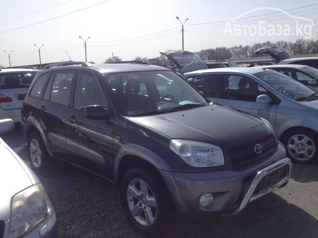 Toyota RAV4 2004 года за ~3 478 300 тг