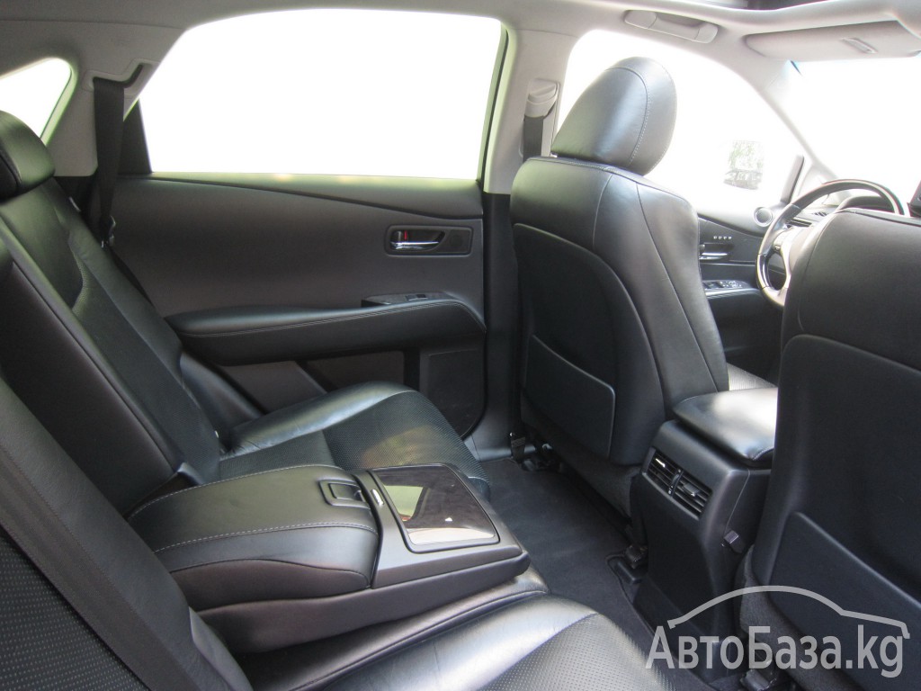 Lexus RX 2012 года за ~2 600 000 сом