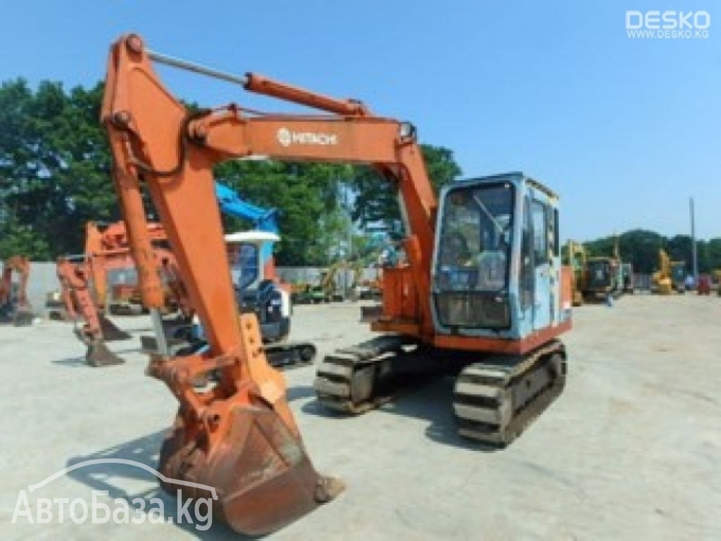 Экскаватор Hitachi UH025-7