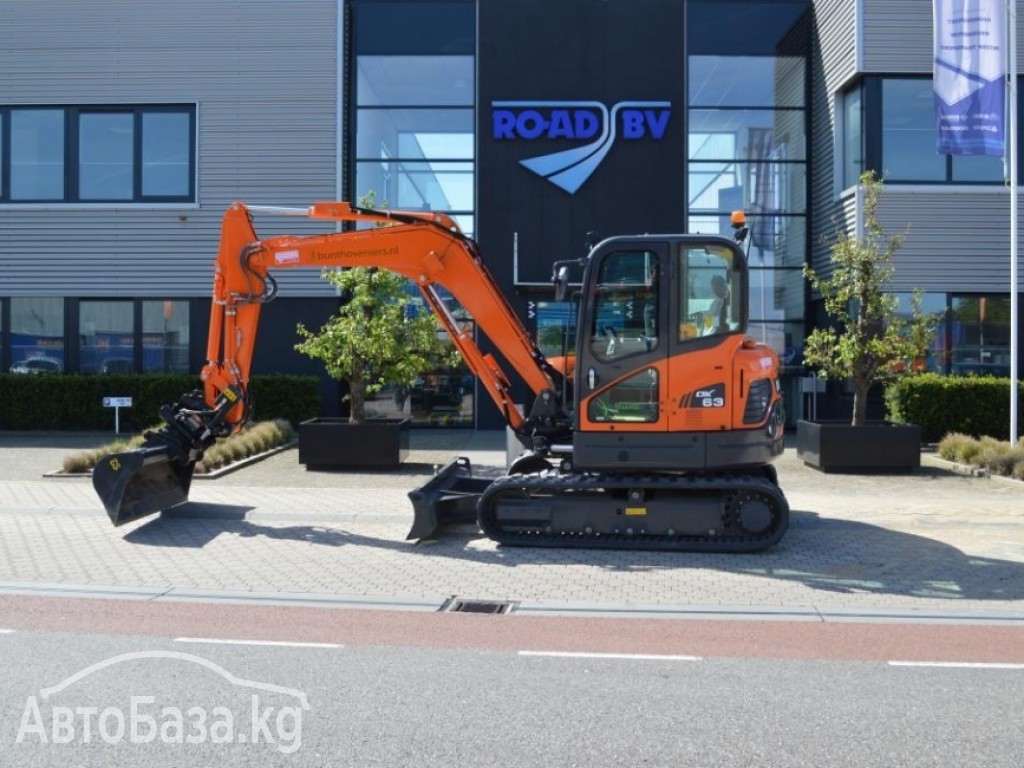 Экскаватор Doosan Гусеничный экскаватор DX63-3