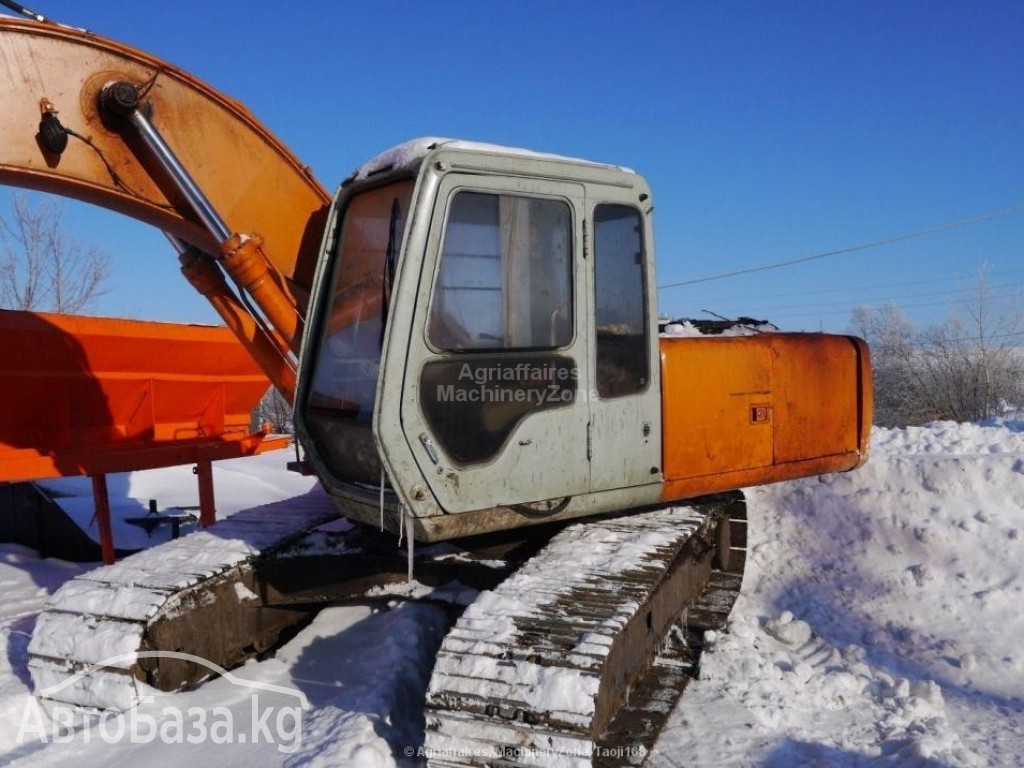 Экскаватор Hitachi zx-200