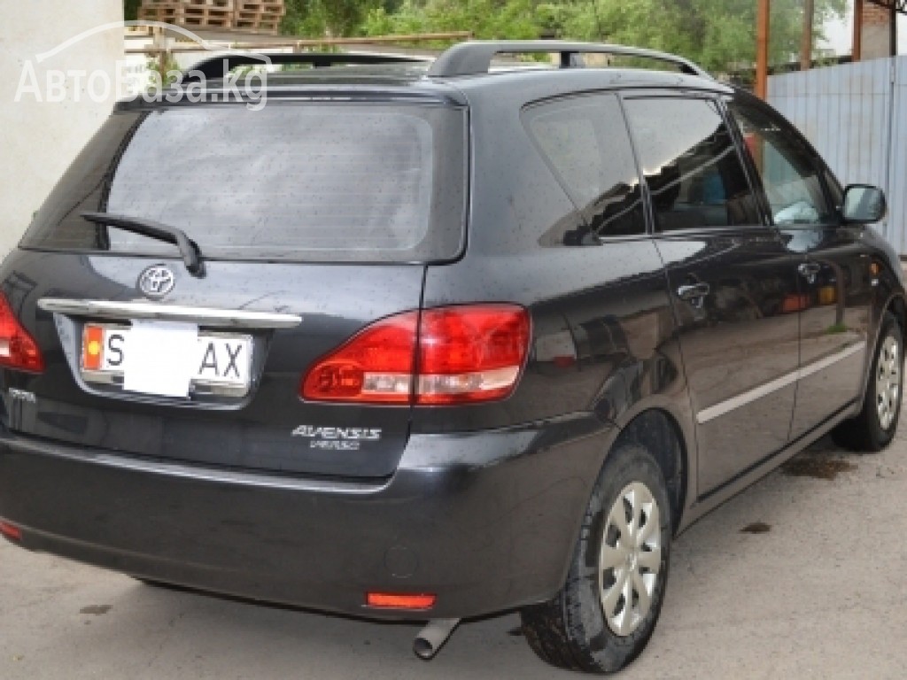 Toyota Avensis Verso 2004 года за ~939 200 сом