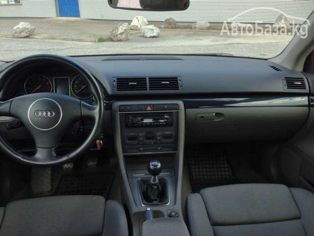 Audi A4 2004 года за ~381 900 руб.