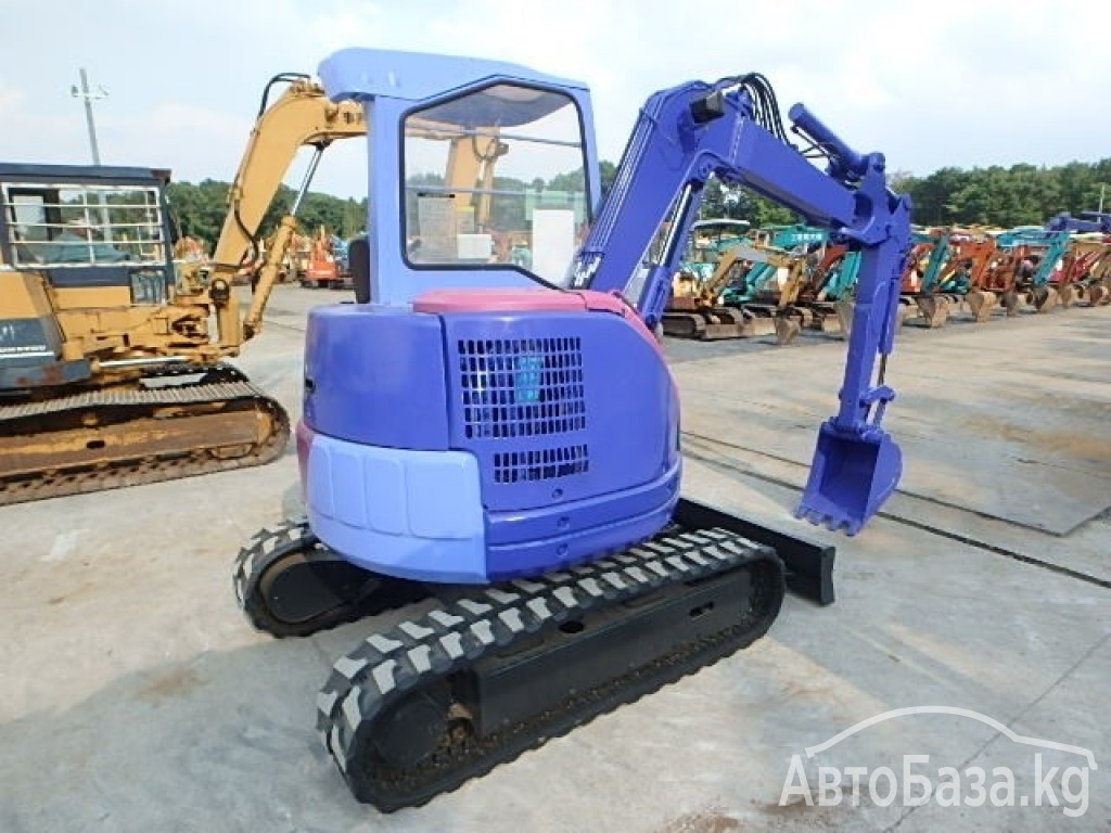 Экскаватор Yanmar B3U	