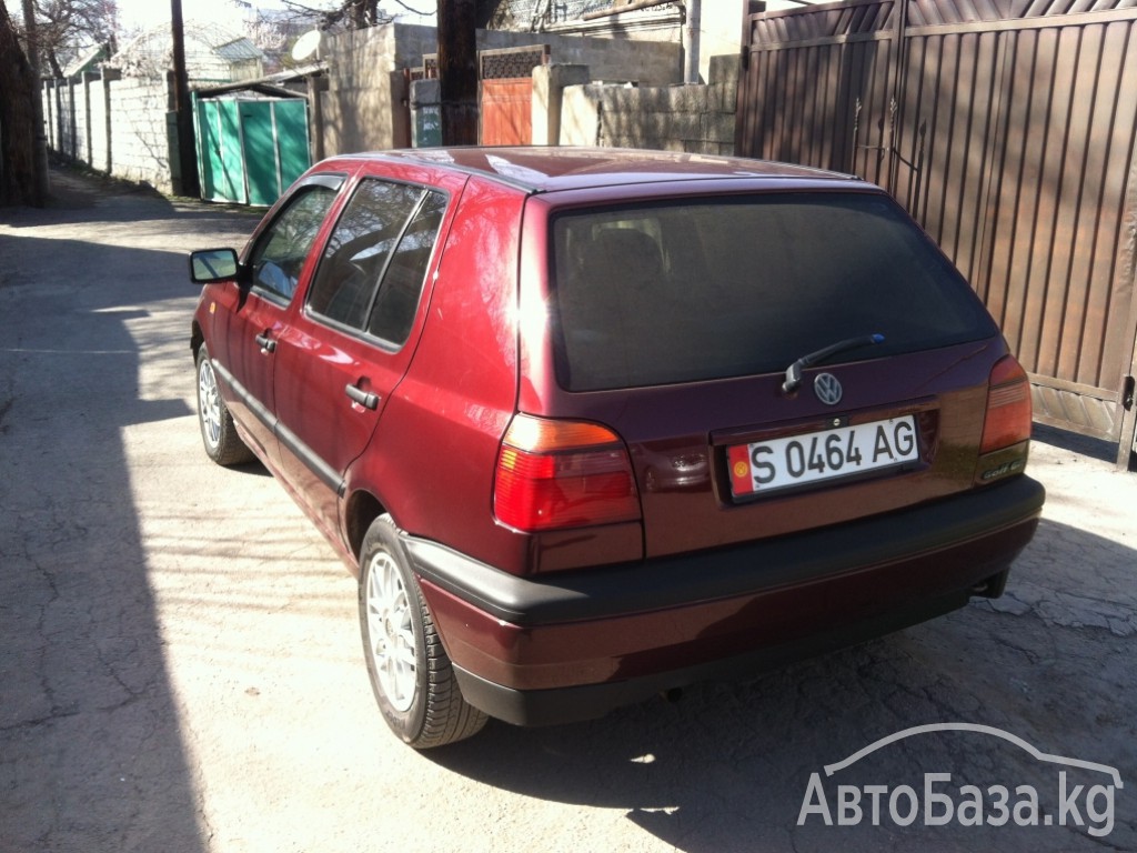 Volkswagen Golf 1993 года за ~184 900 сом