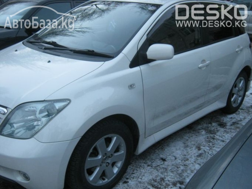 Toyota Ist 2002 года за ~442 500 сом