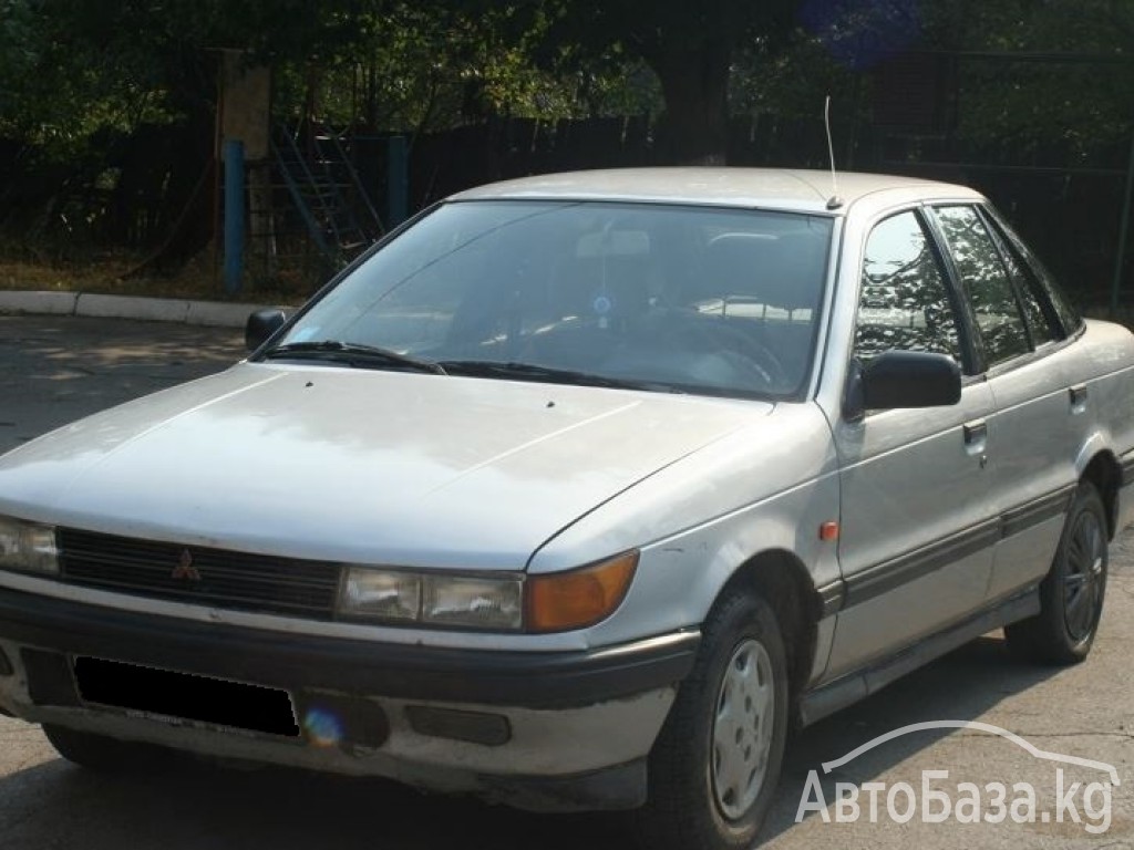 Mitsubishi Lancer 1993 года за ~138 000 сом