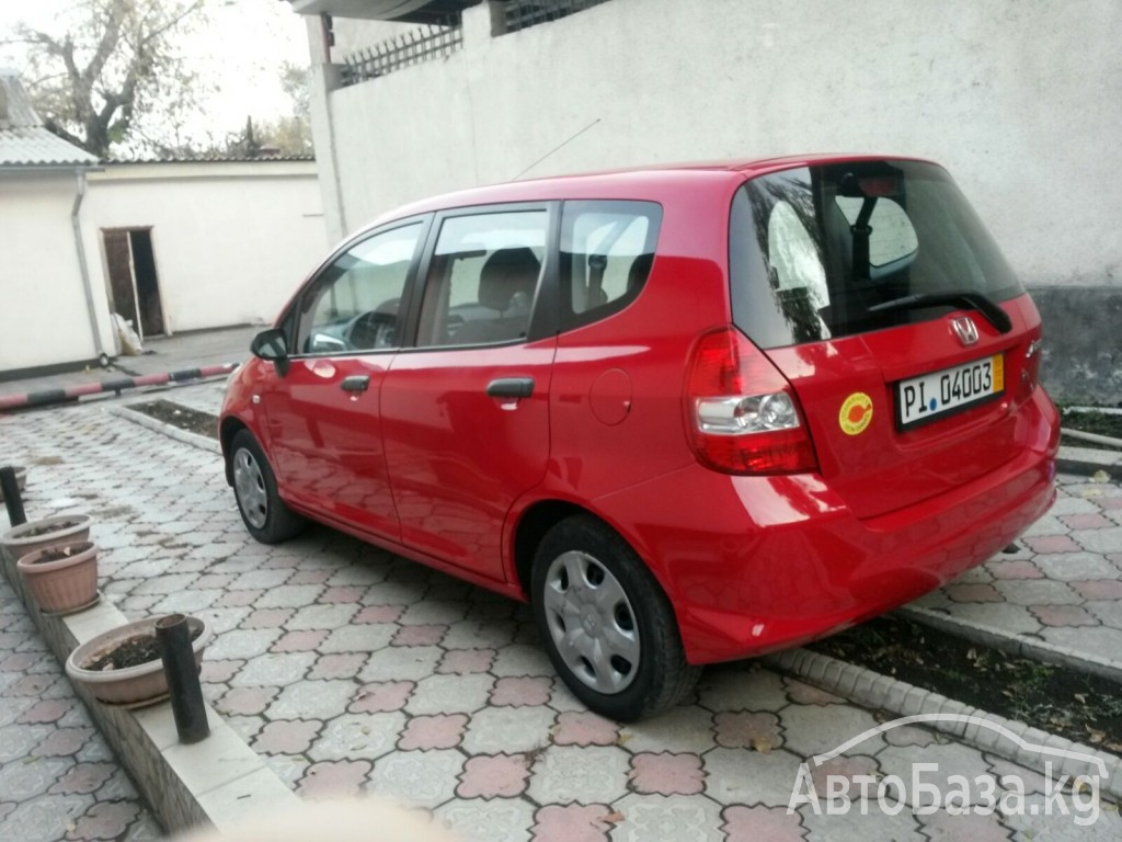 Honda Jazz 2006 года за ~482 500 сом