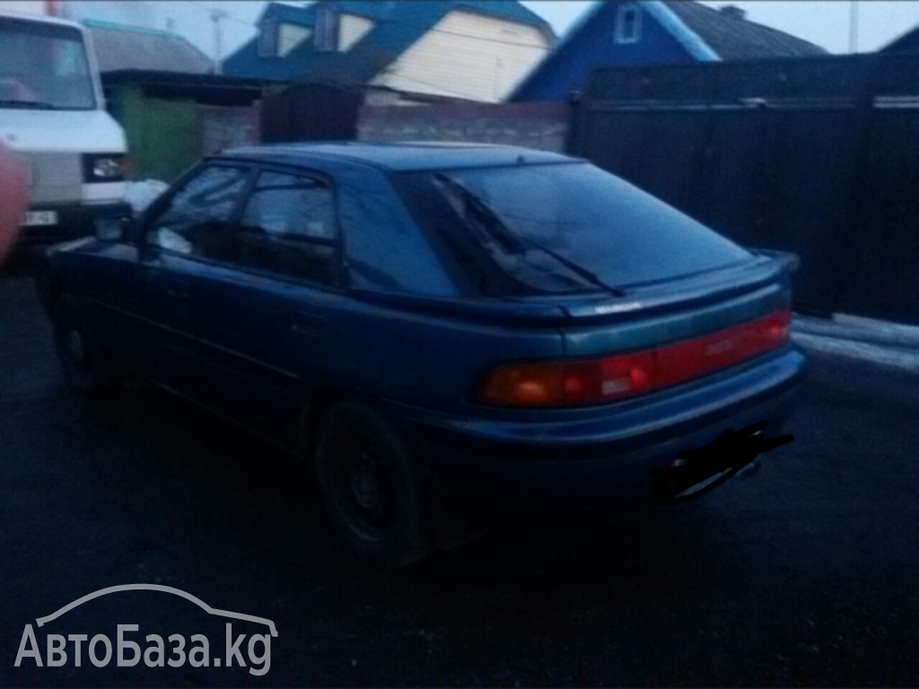 Mazda 323 1993 года за ~172 500 сом