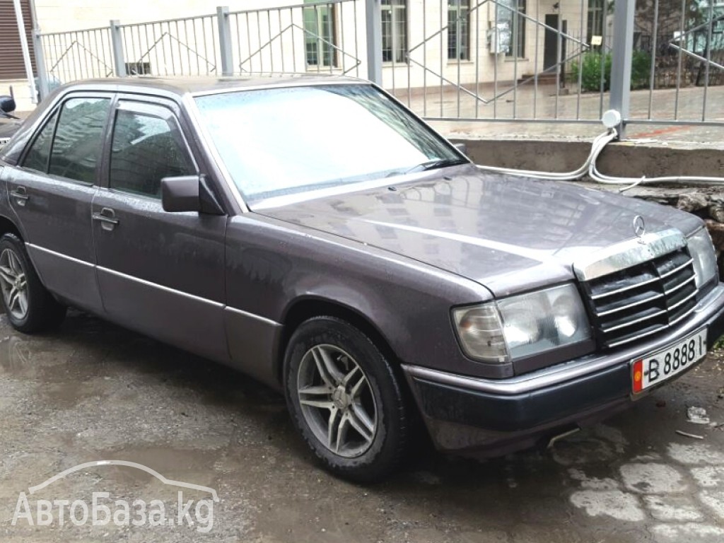 Mercedes-Benz E-Класс 1993 года за 188 000 сом