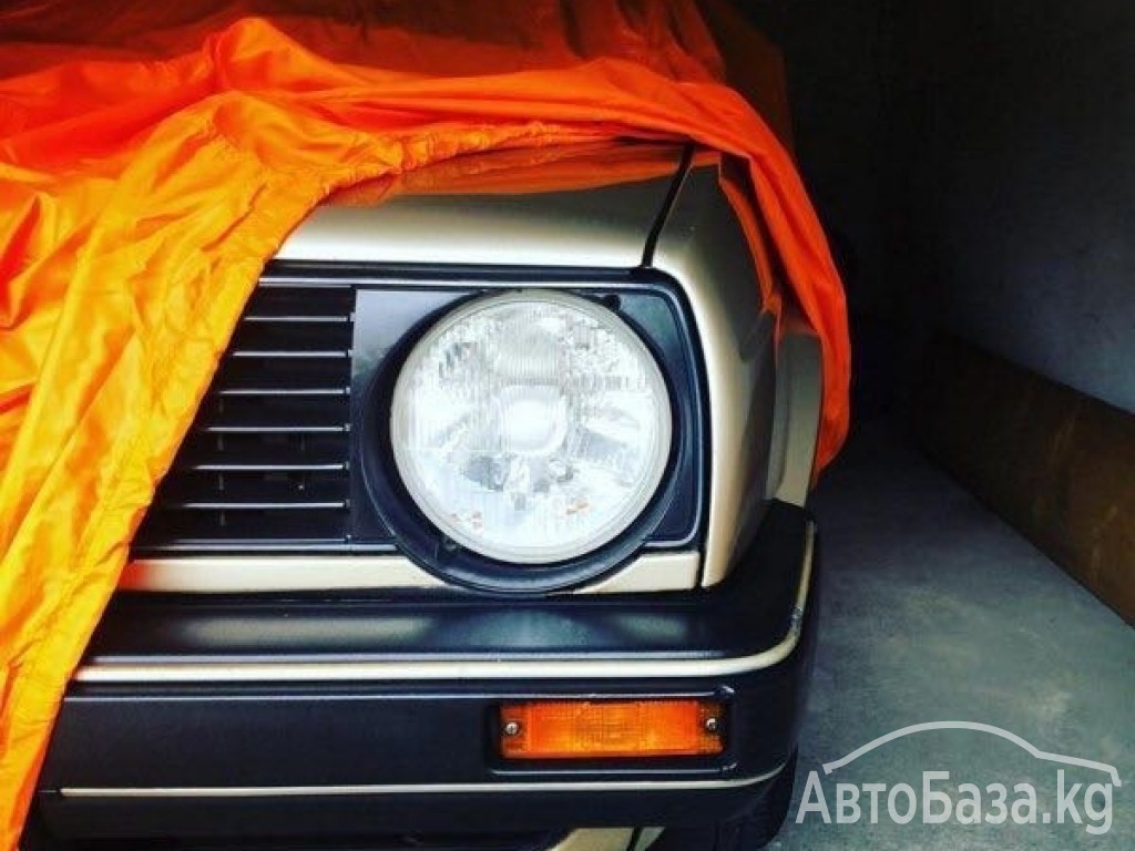 Volkswagen Golf 1988 года за ~129 400 сом