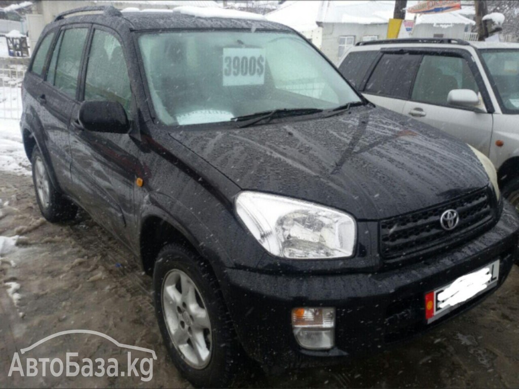 Toyota RAV4 2001 года за ~336 300 сом