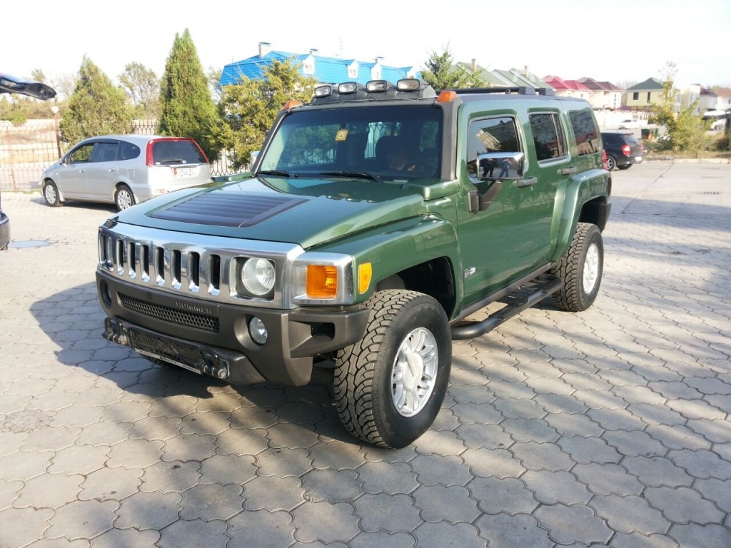 Hummer H3 2006 года за ~1 770 000 сом