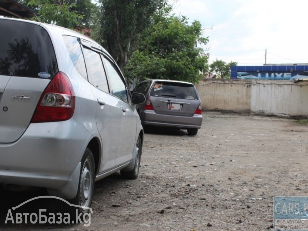 Honda Fit 2003 года за ~301 800 сом