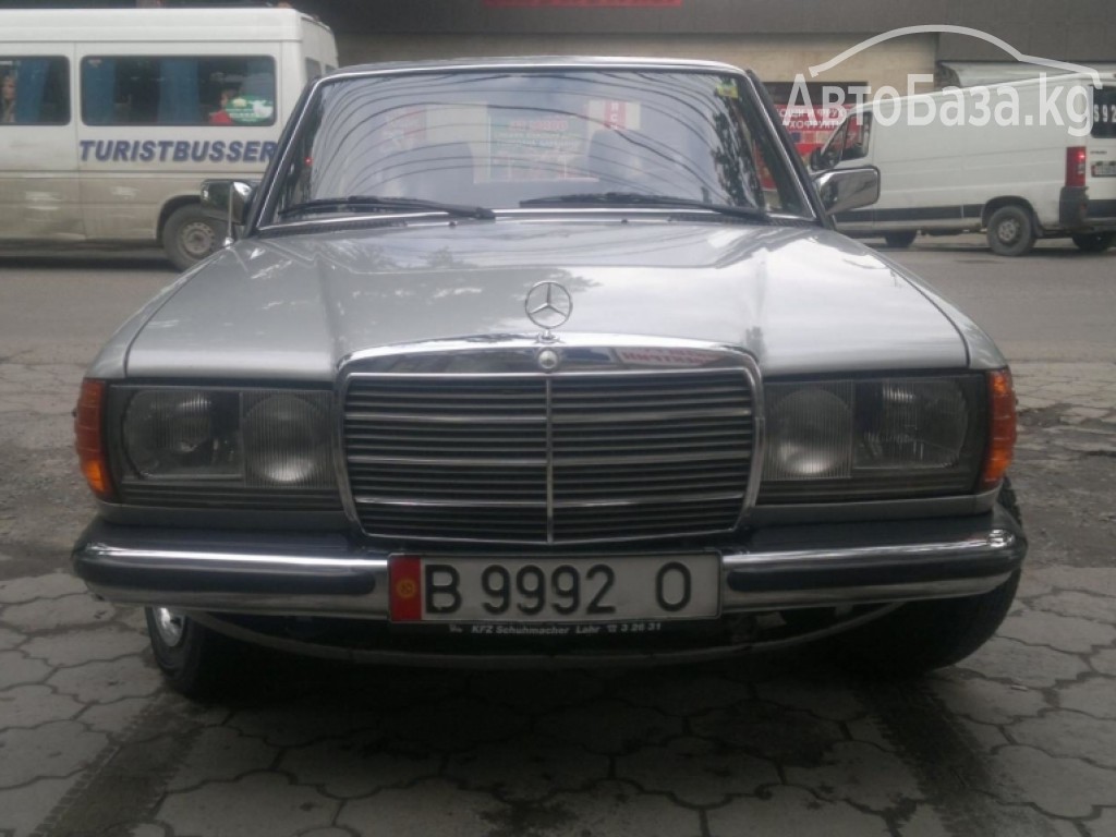 Mercedes-Benz E-Класс 1984 года за 111 111 111 сом