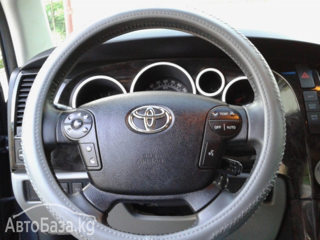 Toyota Sequoia 2008 года за ~3 230 100 сом
