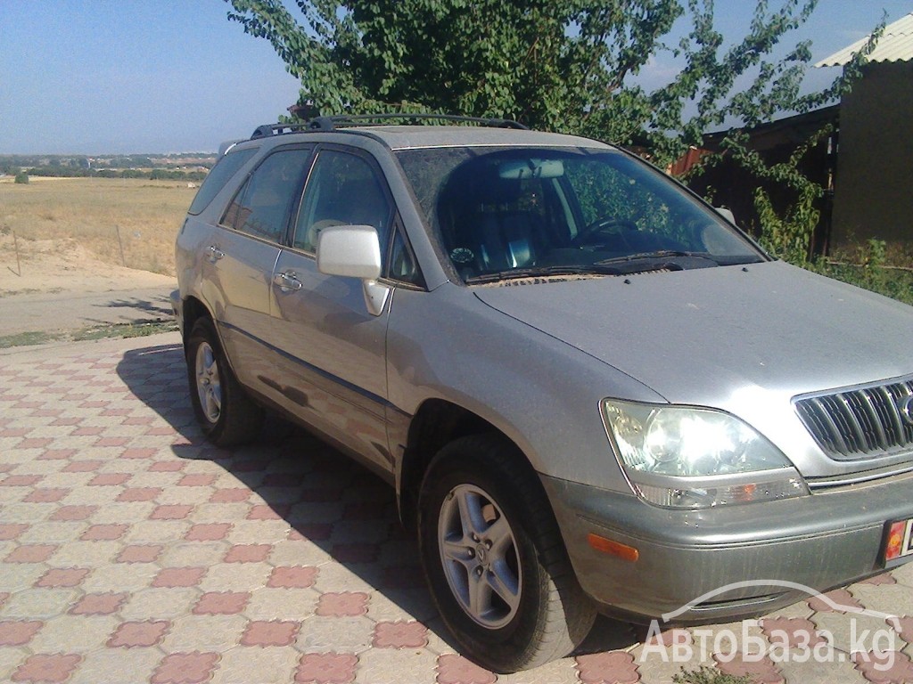 Lexus RX 2000 года за ~854 800 сом