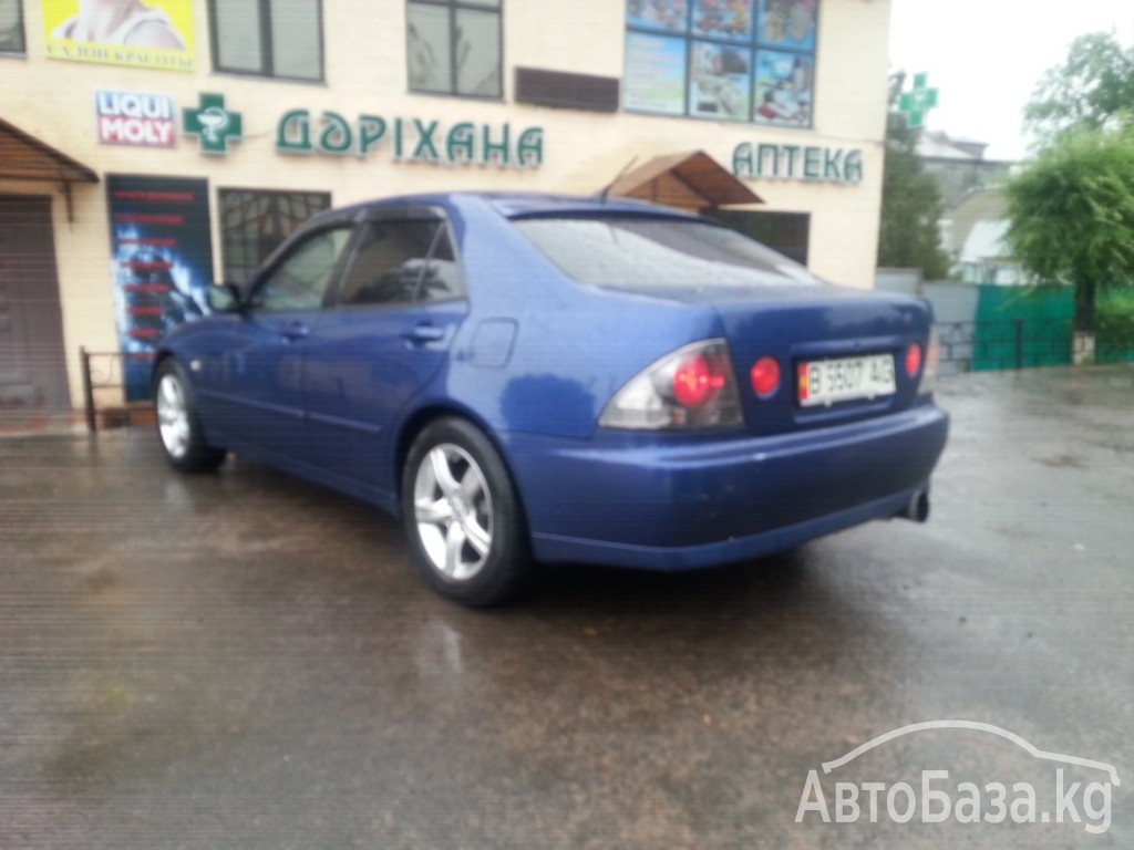 Toyota Altezza 2002 года за ~319 000 сом