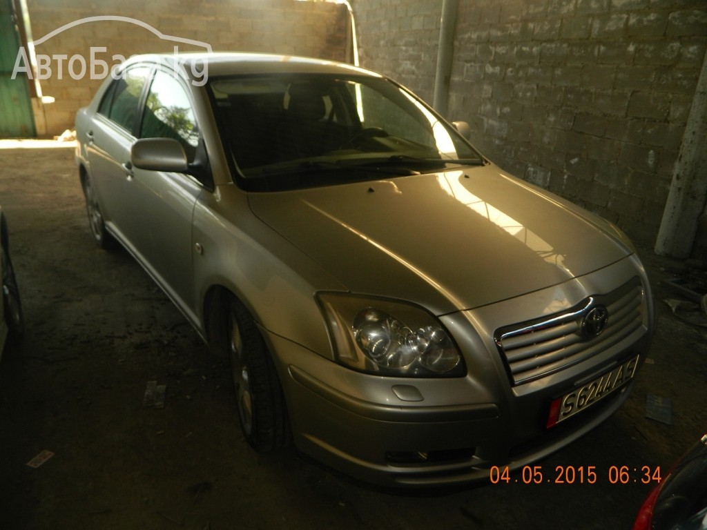 Toyota Avensis 2003 года за ~885 000 сом