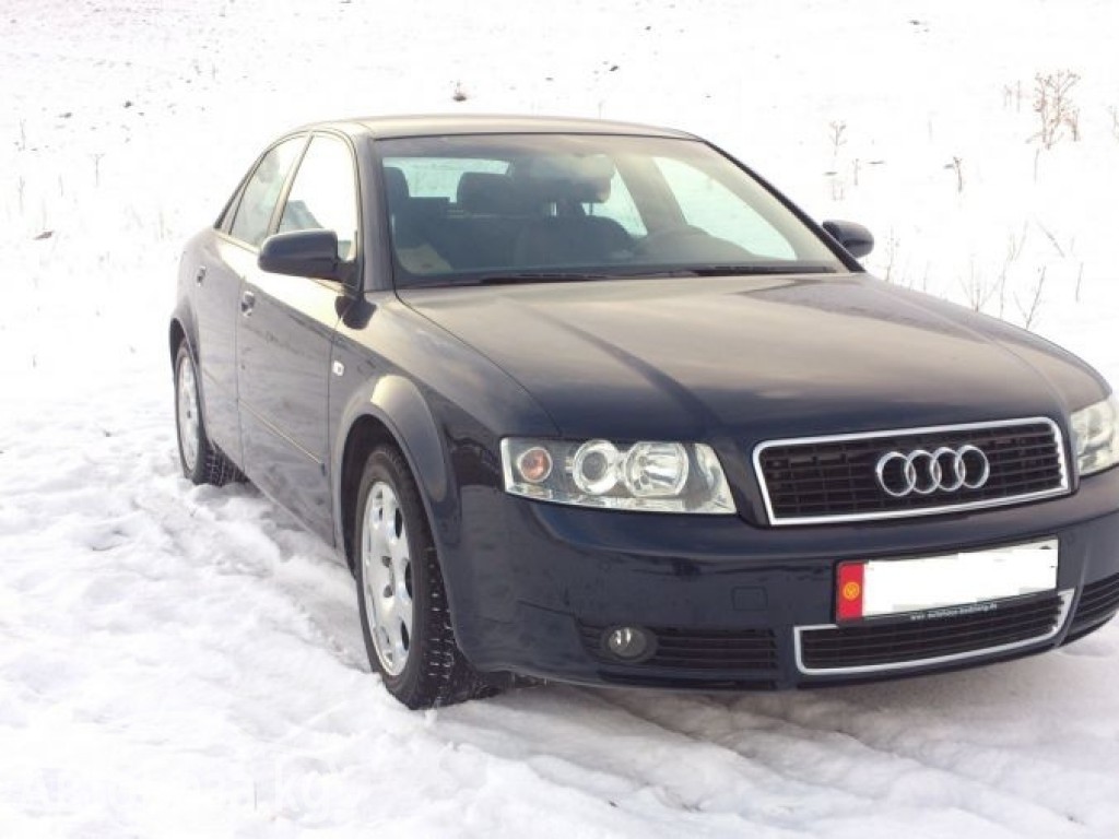 Audi A4 2004 года за 7 000$