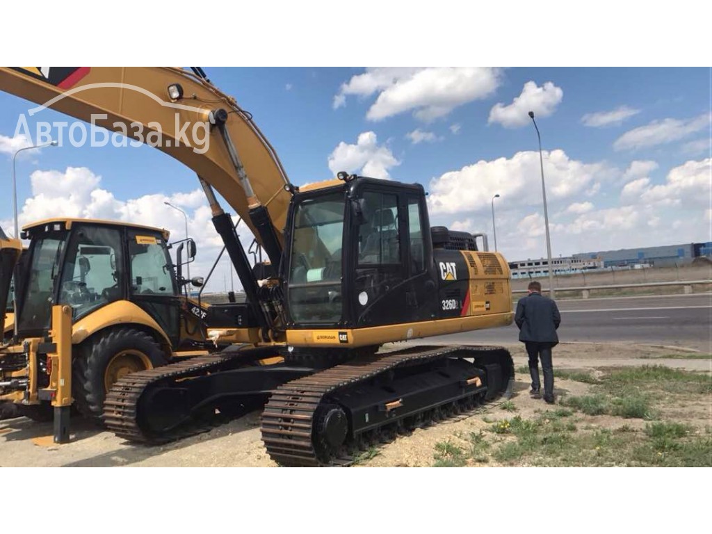 Экскаватор Caterpillar 326 D2/D2L