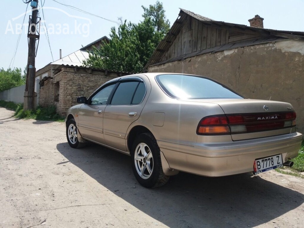 Nissan Maxima 1996 года за 170 000 сом