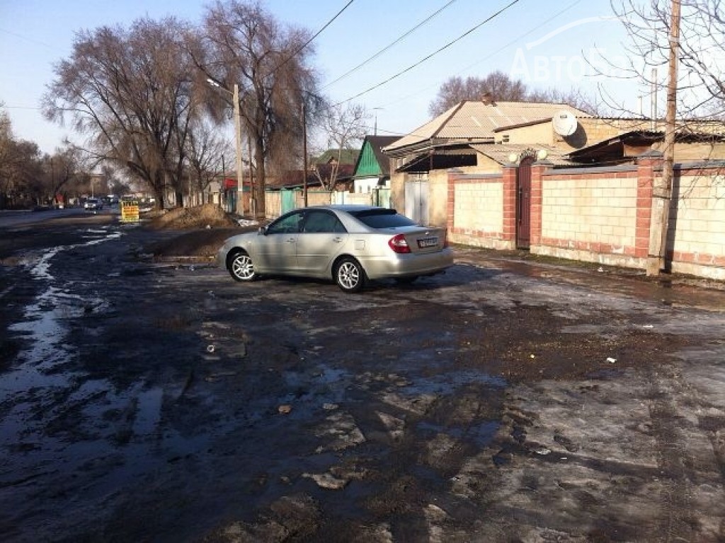 Toyota Camry 2004 года за ~819 000 сом