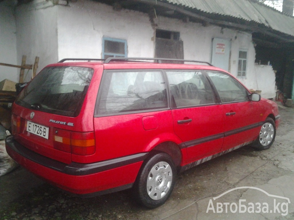 Volkswagen Passat 1994 года за ~336 300 сом